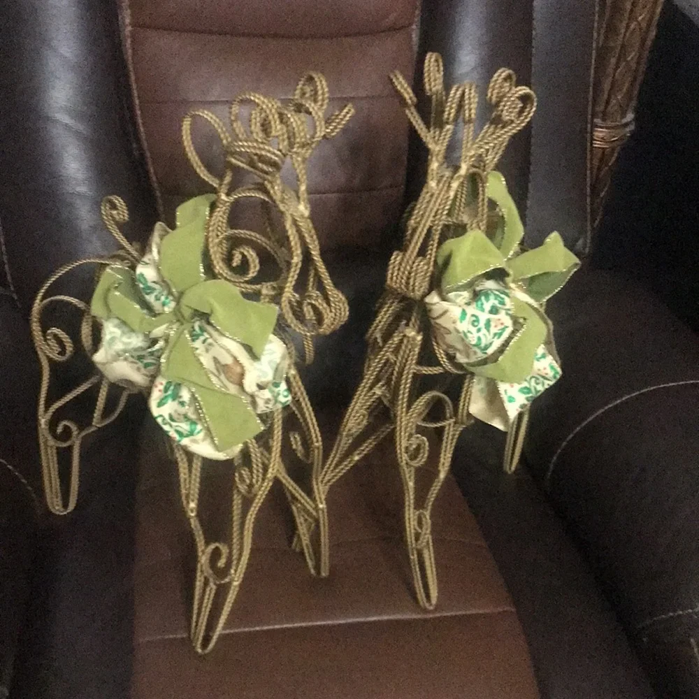 Vintage Wire Reindeer Pair- Figurine -Christmas